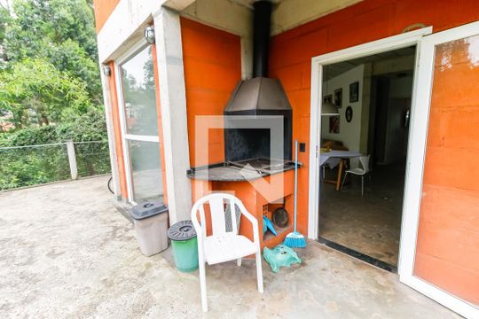 Churrasqueira de casa à venda com 4 quartos, 210m² em Paraíso do Morumbi, São Paulo