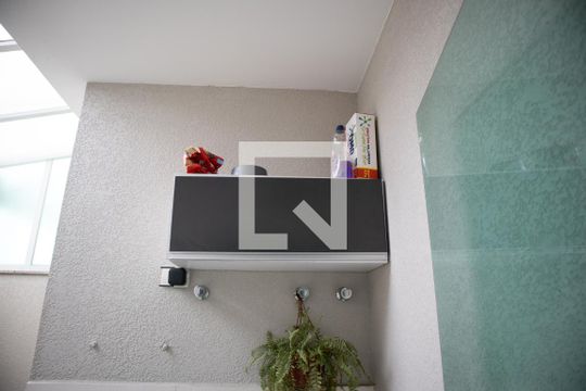 Área de Serviço de casa de condomínio para alugar com 3 quartos, 99m² em Vila Nova Mazzei, São Paulo