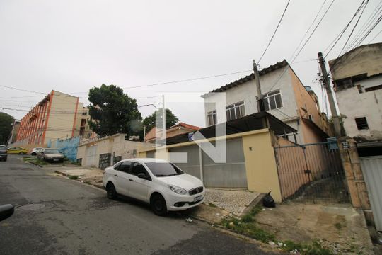 Fachada da casa de casa à venda com 5 quartos, 329m² em Penha Circular, Rio de Janeiro