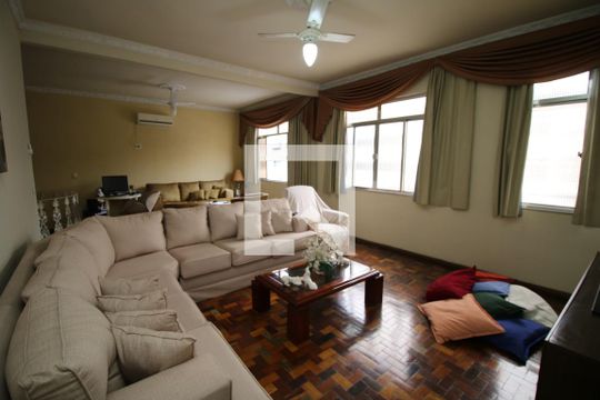 Sala 2 de casa à venda com 5 quartos, 329m² em Penha Circular, Rio de Janeiro