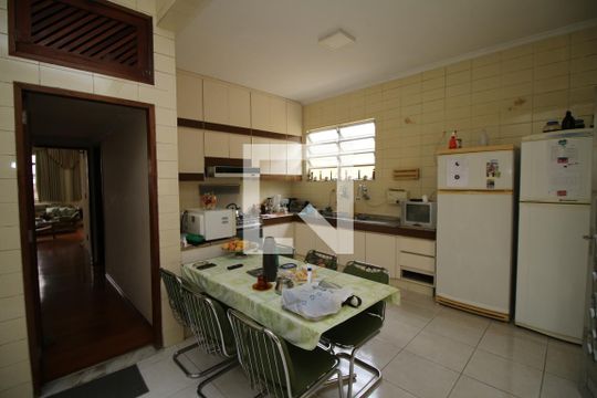 Cozinha de casa à venda com 5 quartos, 329m² em Penha Circular, Rio de Janeiro