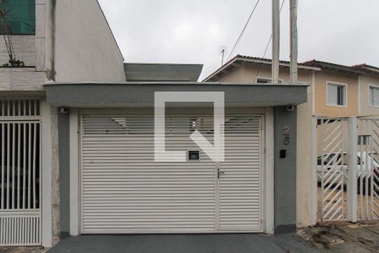 Fachada de casa à venda com 3 quartos, 240m² em Vila Formosa, São Paulo