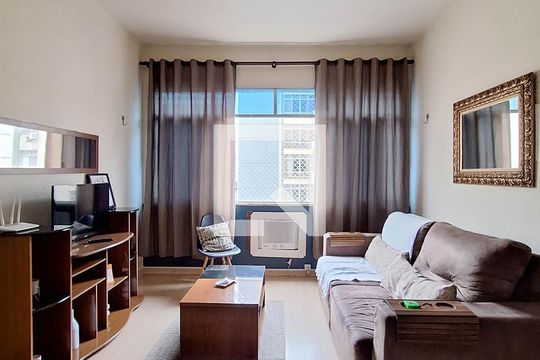 Sala de apartamento para alugar com 2 quartos, 75m² em Icaraí, Niterói