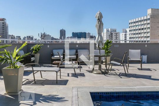 Área comum - Piscina de apartamento para alugar com 1 quarto, 41m² em Vila Buarque, São Paulo