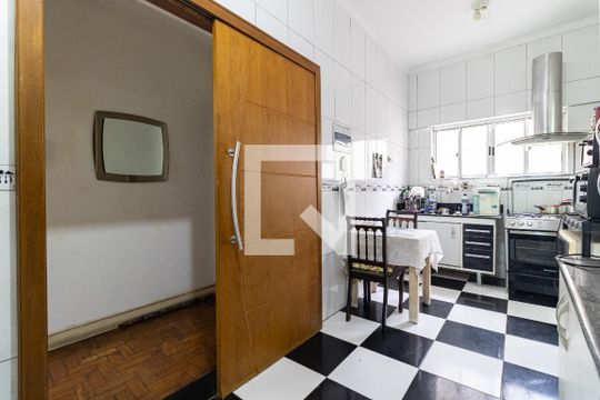 Cozinha de apartamento à venda com 2 quartos, 100m² em Liberdade, São Paulo