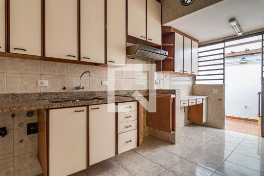 Cozinha de casa à venda com 3 quartos, 293m² em Jardim das Bandeiras, São Paulo