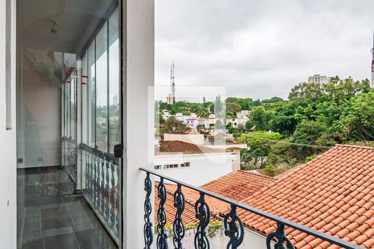 Varanda de casa à venda com 3 quartos, 293m² em Jardim das Bandeiras, São Paulo