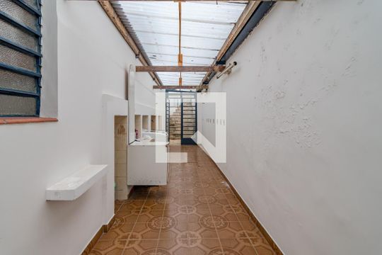 Área de Serviço de casa à venda com 3 quartos, 293m² em Jardim das Bandeiras, São Paulo