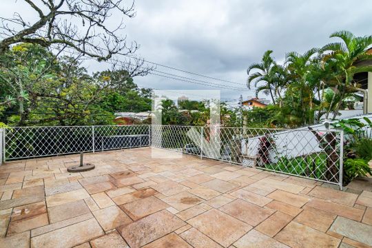 Área Externa de casa à venda com 3 quartos, 293m² em Jardim das Bandeiras, São Paulo