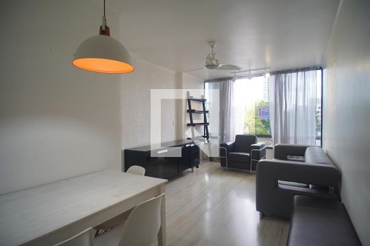 Apartamento para alugar com 2 quartos, 65m² em Boa Vista, Novo Hamburgo