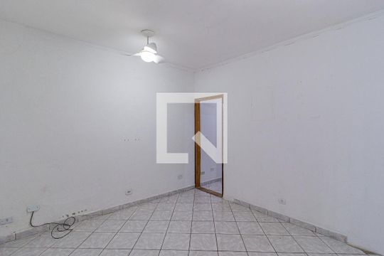 Sala de casa para alugar com 2 quartos, 50m² em Jaguaribe, Osasco
