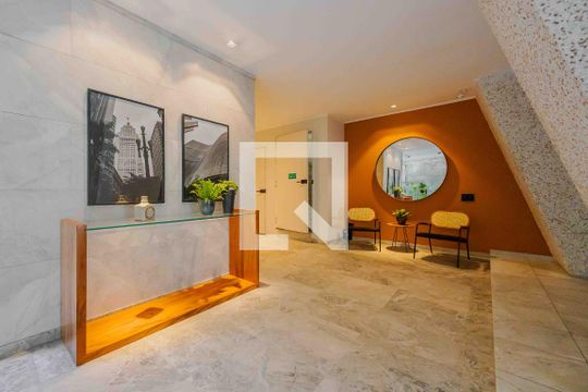 Hall social de apartamento à venda com 2 quartos, 72m² em Cerqueira César, São Paulo
