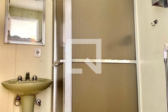 Banheiro de apartamento à venda com 2 quartos, 55m² em Engenho Novo, Rio de Janeiro
