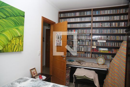 Quarto de apartamento para alugar com 2 quartos, 104m² em Vila Caiçara, Praia Grande