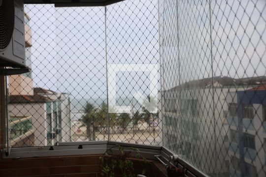 Varanda de apartamento para alugar com 3 quartos, 140m² em Vila Tupi, Praia Grande
