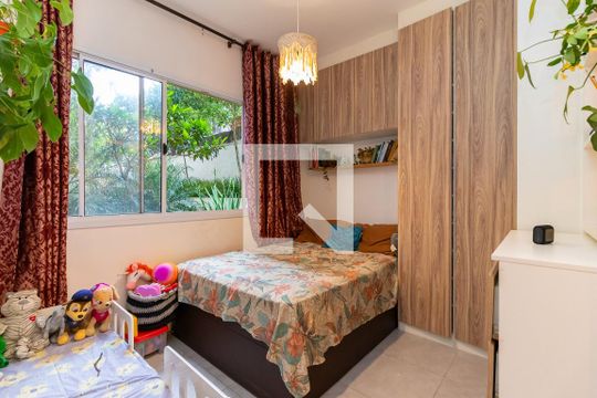 Quarto de kitnet/studio para alugar com 1 quarto, 25m² em Vila Campanela, São Paulo