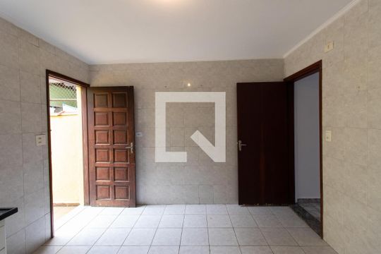 Cozinha de casa à venda com 2 quartos, 120m² em Parada Inglesa, São Paulo