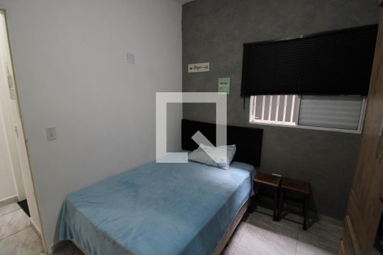 Quarto 1 de casa à venda com 6 quartos, 200m² em Parque Peruche, São Paulo