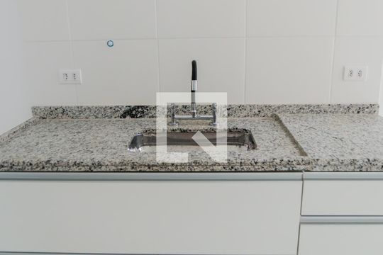 Cozinha de apartamento para alugar com 3 quartos, 140m² em Jardim Santa Barbara, Embu das Artes