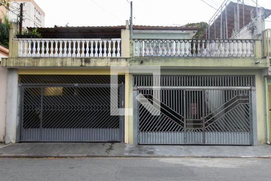 Fachada de casa à venda com 6 quartos, 550m² em Vila Regina, São Paulo