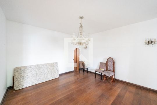 Sala 1 de casa para alugar com 3 quartos, 800m² em Indianópolis, São Paulo