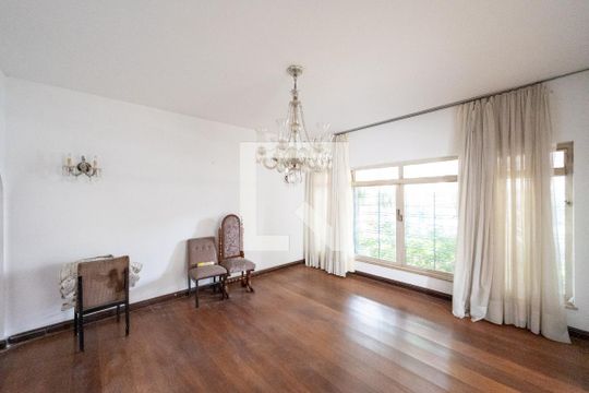 Sala 1 de casa para alugar com 3 quartos, 800m² em Indianópolis, São Paulo