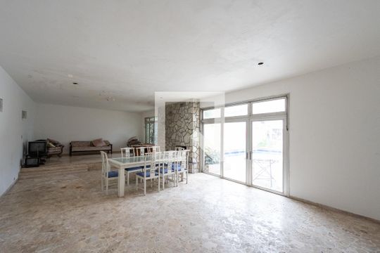 Sala 1 de casa para alugar com 3 quartos, 800m² em Indianópolis, São Paulo