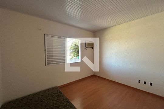 Quarto 1 de casa à venda com 4 quartos, 156m² em Rincão, Novo Hamburgo