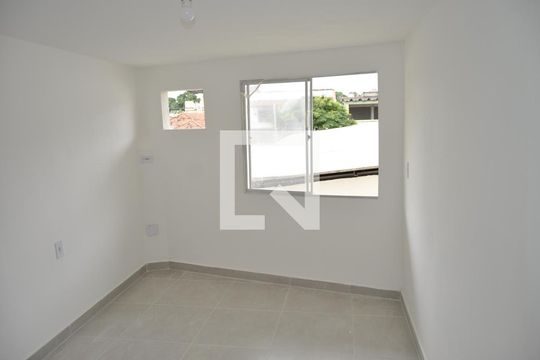 Quarto 1 de casa à venda com 2 quartos, 35m² em Engenho de Dentro, Rio de Janeiro