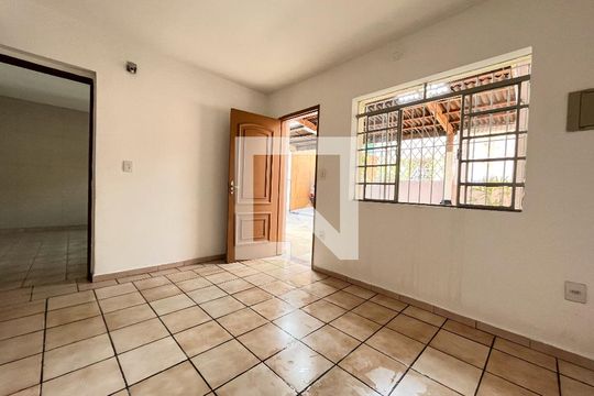 Sala de casa para alugar com 3 quartos, 80m² em Americanópolis, São Paulo