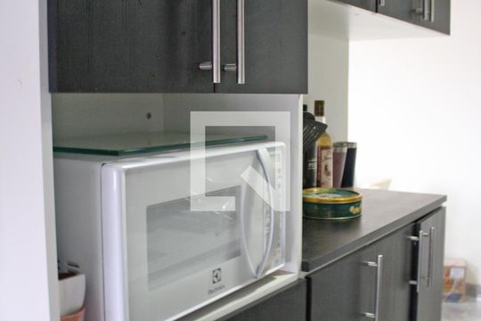 Cozinha de apartamento para alugar com 2 quartos, 57m² em Cidade Satélite Íris, Campinas