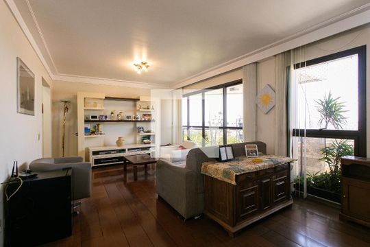 Apartamento à venda com 3 quartos, 155m² em Chácara Santo Antônio (zona Leste), São Paulo