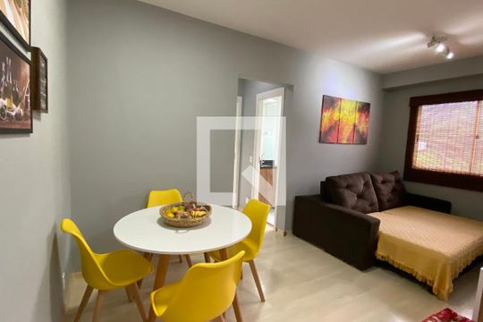 Sala de apartamento à venda com 2 quartos, 51m² em Centro, Barueri