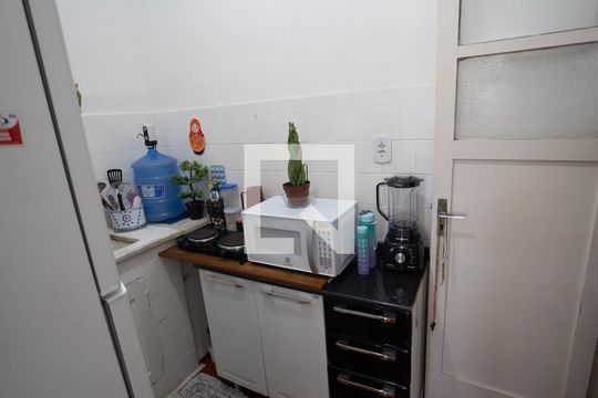 Cozinha de apartamento à venda com 3 quartos, 80m² em Botafogo, Rio de Janeiro