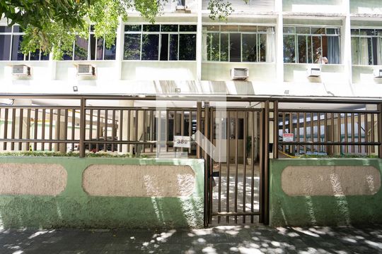 Fachada de apartamento à venda com 3 quartos, 80m² em Botafogo, Rio de Janeiro