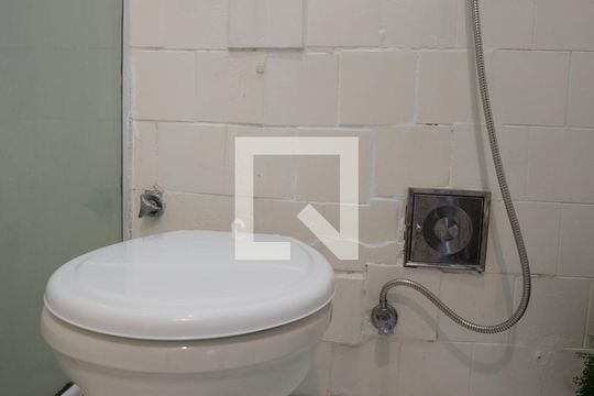 Banheiro de apartamento à venda com 3 quartos, 80m² em Botafogo, Rio de Janeiro