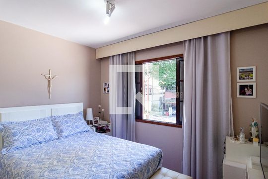 Suíte de casa à venda com 3 quartos, 199m² em Vila Santa Catarina, São Paulo