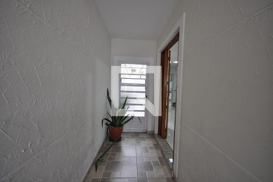 Hall de entrada de casa à venda com 3 quartos, 164m² em Vila Constança, São Paulo