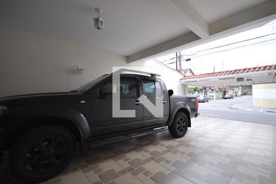 Garagem de casa à venda com 3 quartos, 164m² em Vila Constança, São Paulo