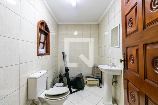 Banheiro 1 de casa para alugar com 8 quartos, 384m² em Cidade Mãe do Céu, São Paulo