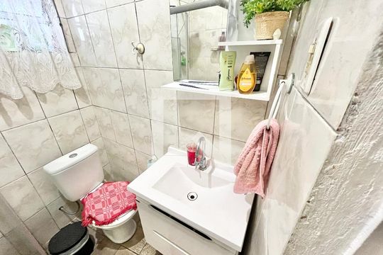 Banheiro Social de casa à venda com 2 quartos, 120m² em Casa Verde, São Paulo
