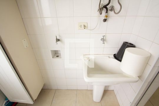 Área de Serviço de apartamento para alugar com 3 quartos, 127m² em Vila Nova Conceição, São Paulo