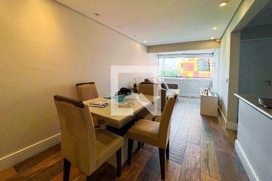Apartamento à venda com 2 quartos, 57m² em Indianópolis, São Paulo