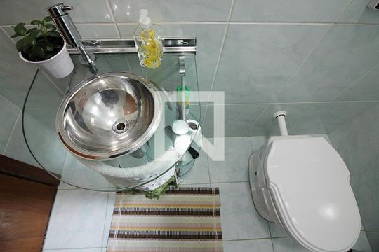 Lavabo de casa à venda com 3 quartos, 196m² em Jardim Maria Cecilia, São Bernardo do Campo
