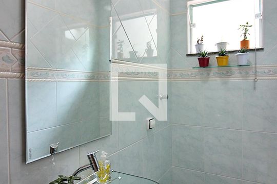 Lavabo de casa à venda com 3 quartos, 196m² em Jardim Maria Cecilia, São Bernardo do Campo