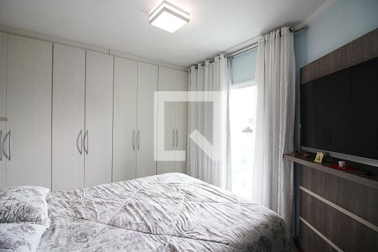 Quarto 1 - Suíte de casa à venda com 3 quartos, 196m² em Jardim Maria Cecilia, São Bernardo do Campo