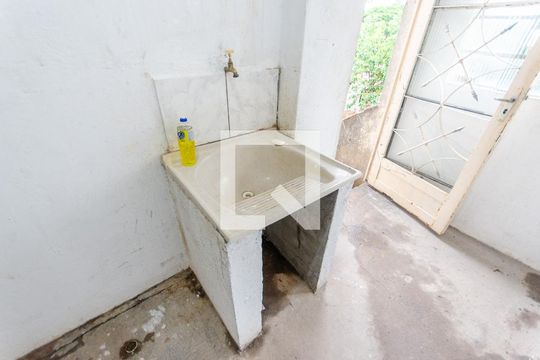 Área de Serviço de casa para alugar com 2 quartos, 90m² em Vila Primavera, São Paulo