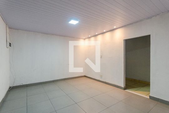 Casa para alugar com 2 quartos, 90m² em Vila Primavera, São Paulo