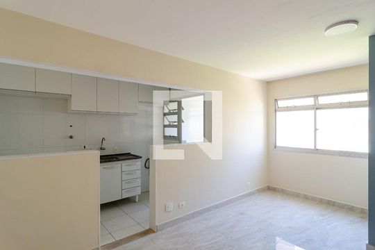 Apartamento à venda com 1 quarto, 45m² em Vila Santa Catarina, São Paulo