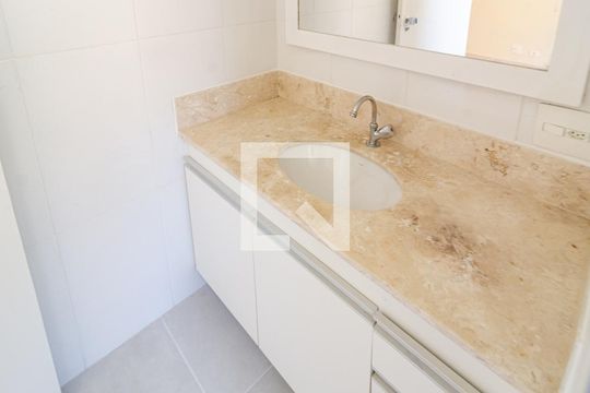 Banheiro Social de apartamento à venda com 1 quarto, 45m² em Vila Santa Catarina, São Paulo
